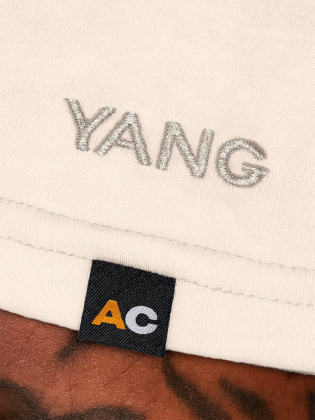 Camiseta oversize | YANG 002 Resiliente